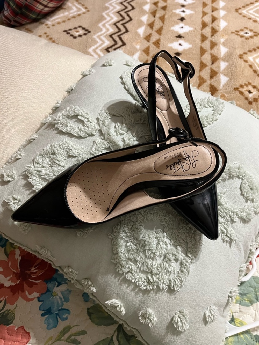 Life Stride Black Patent Pointed Slingback Heels